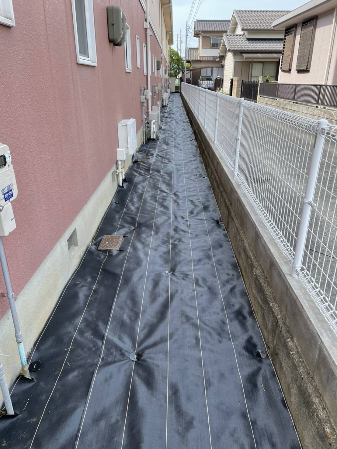 記事 防草シート|雑草対策|神戸、明石、加古川、姫路の不動産管理・サブリースのアースデザイン明石のアイキャッチ画像